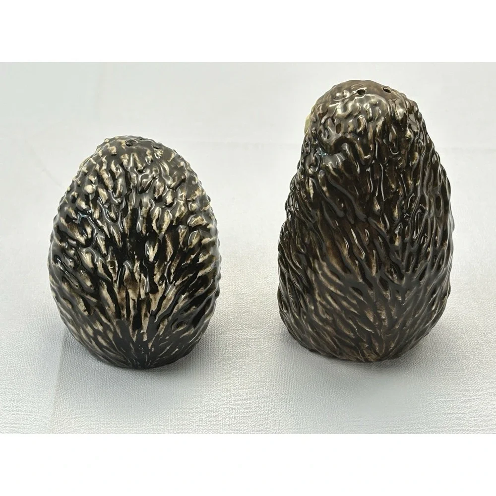 Ceramic Hedgehog Salt & Pepper Shaker Set Woodland Daisy Cottagecore Decor